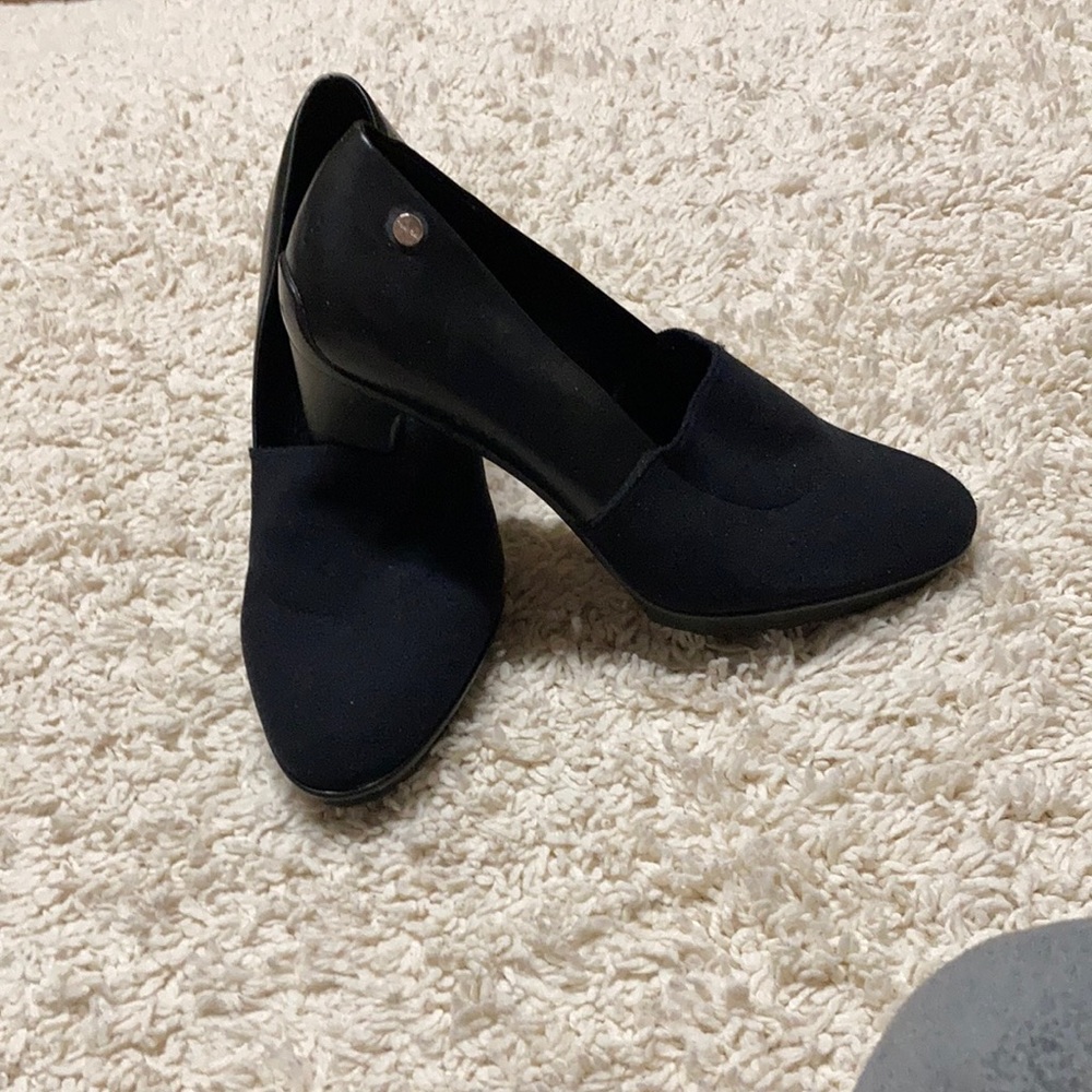 Calvin Klein pumps